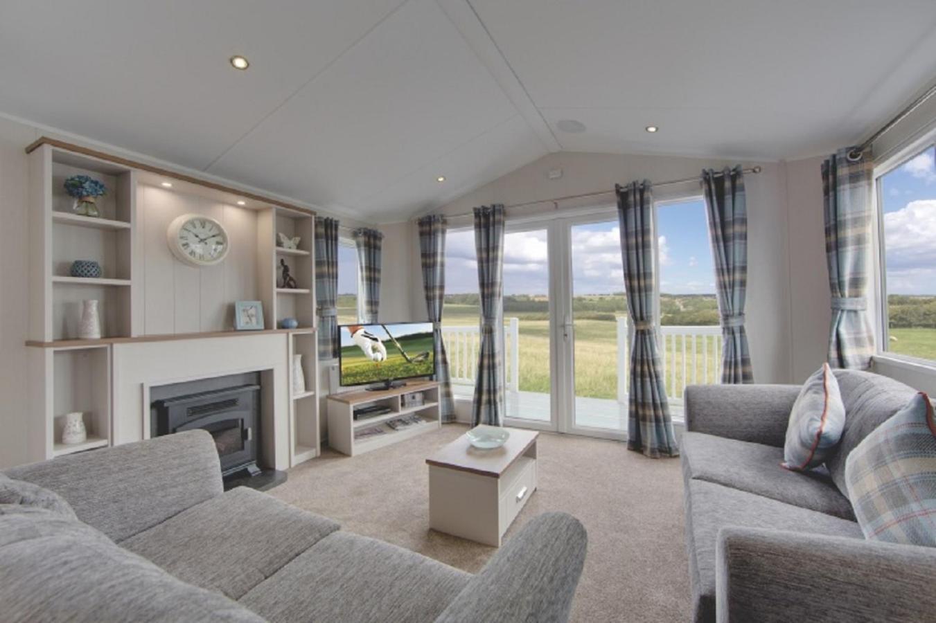 Newperran Holiday Park New Quay Buitenkant foto