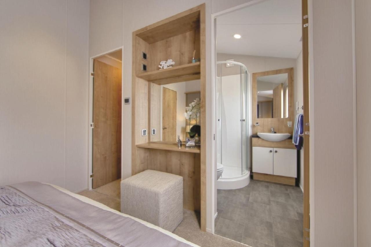 Newperran Holiday Park New Quay Buitenkant foto