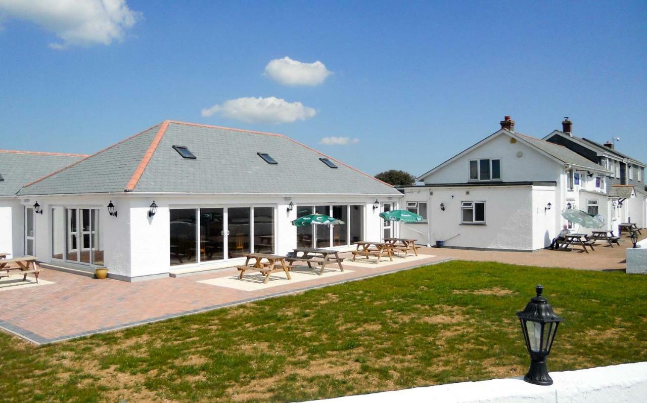 Newperran Holiday Park New Quay Buitenkant foto