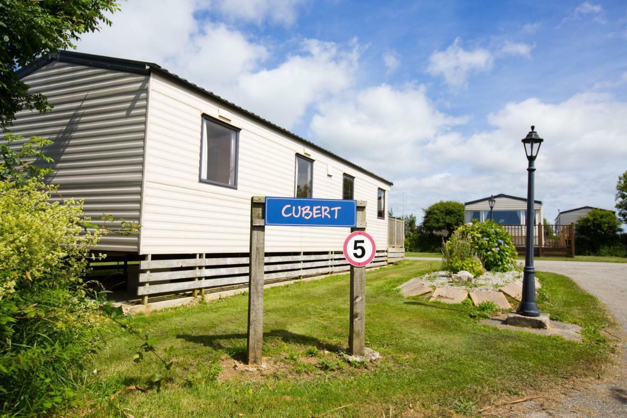 Newperran Holiday Park New Quay Buitenkant foto
