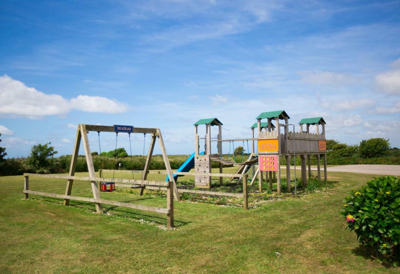 Newperran Holiday Park New Quay Buitenkant foto